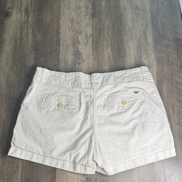 Vineyard Vines Women's White Shorts - Picture 5 of 5